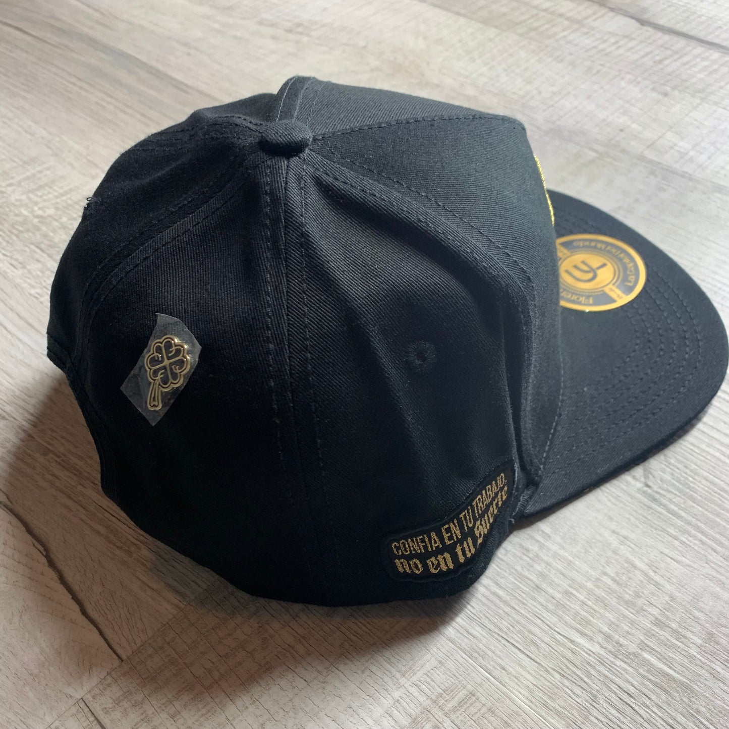 Golden Clover Cap