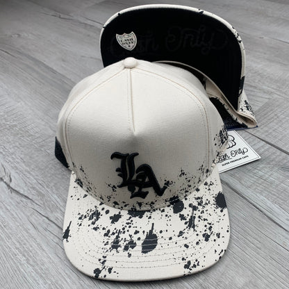 White/Black LA Flat Cap