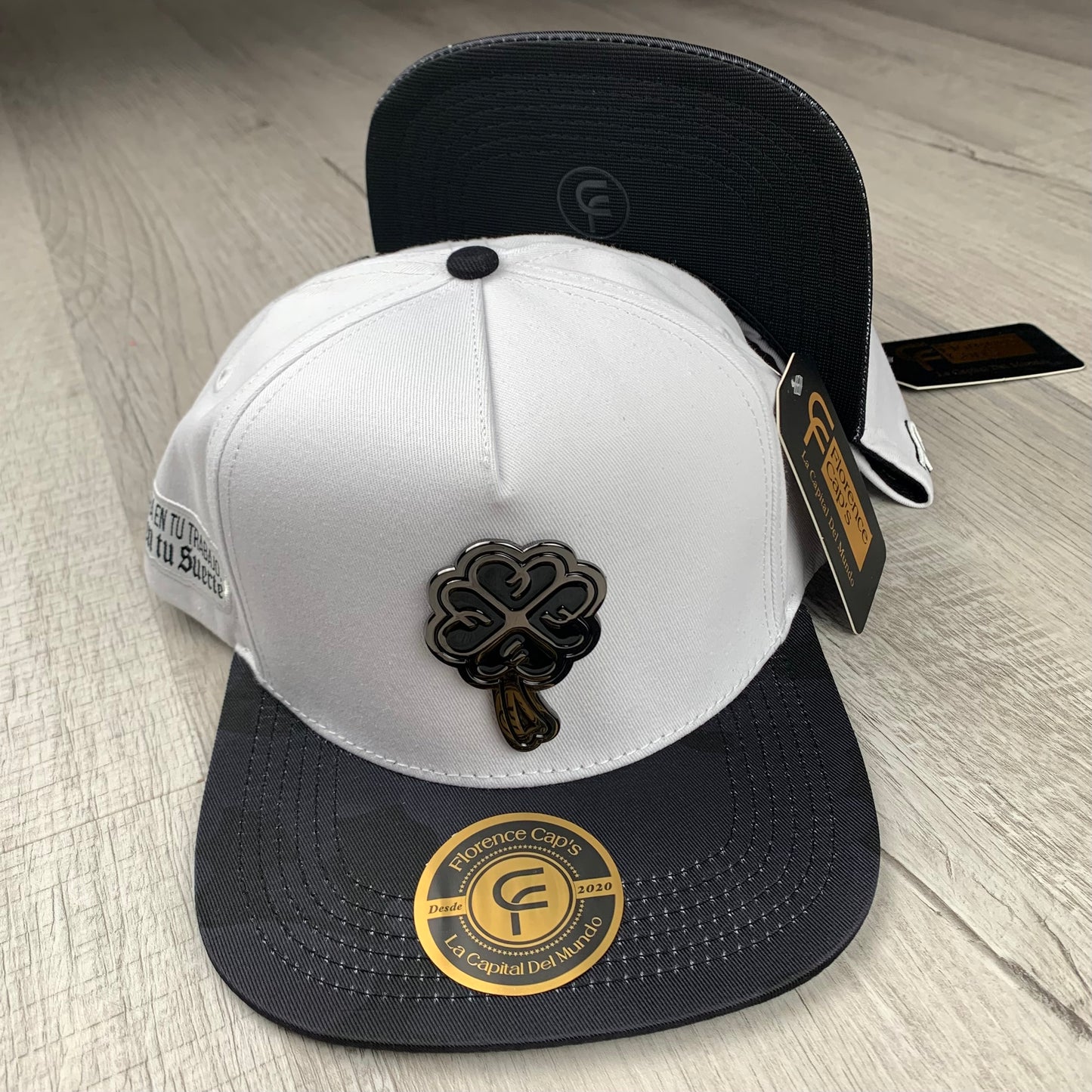 Black Pin White Clover Cap